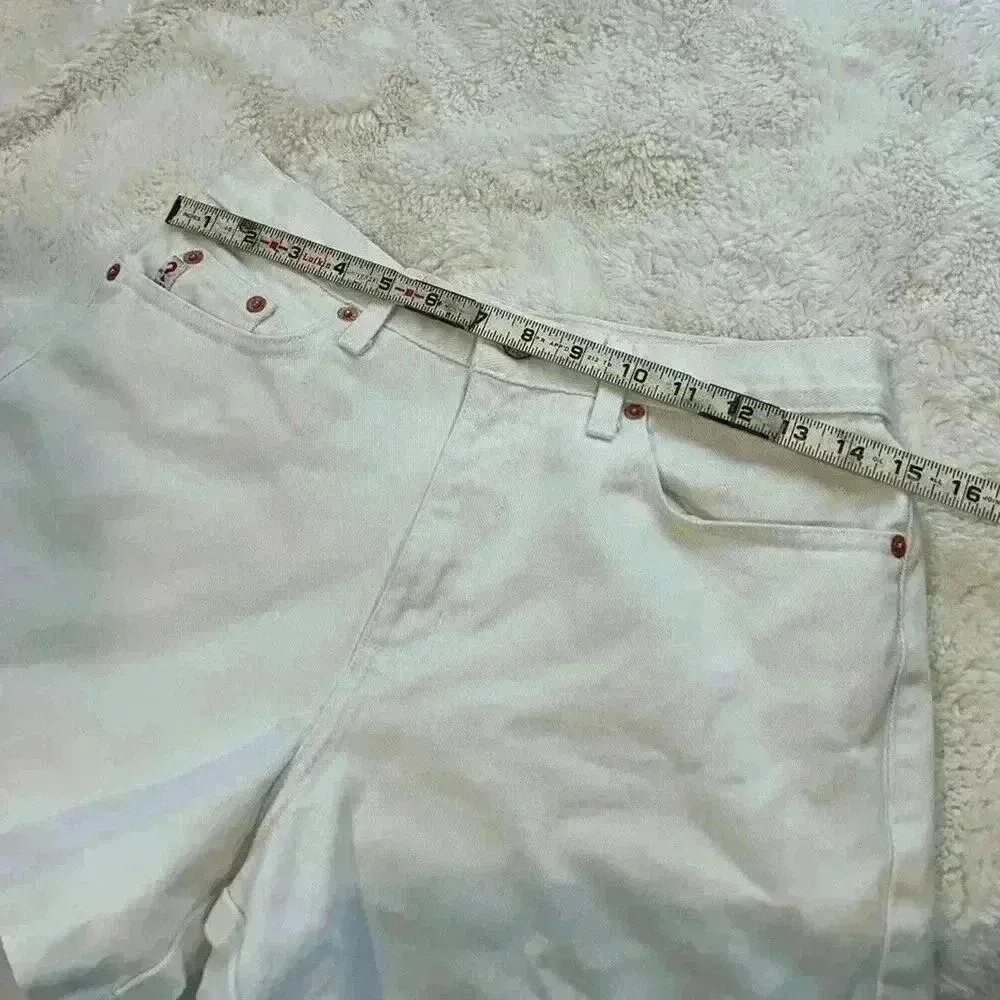 Vtg Guess Jean Shorts Size 30 90s High Waisted White‎ Denim Mom Made In USA - Image 9