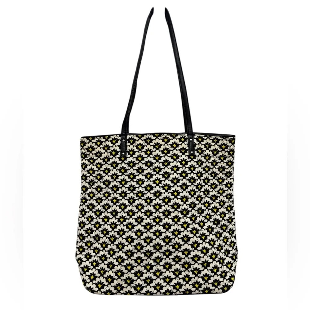 Vera Bradley Fanfare Fans Scalloped Tote Bag - Image 3