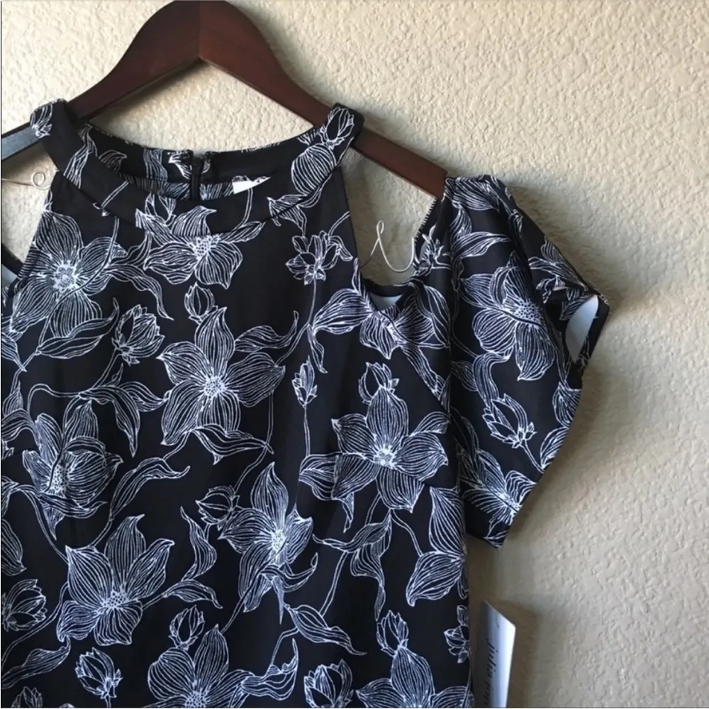 Julia Jordan  Cold Shoulder Floral Printed Dress Size 10 - Image 6