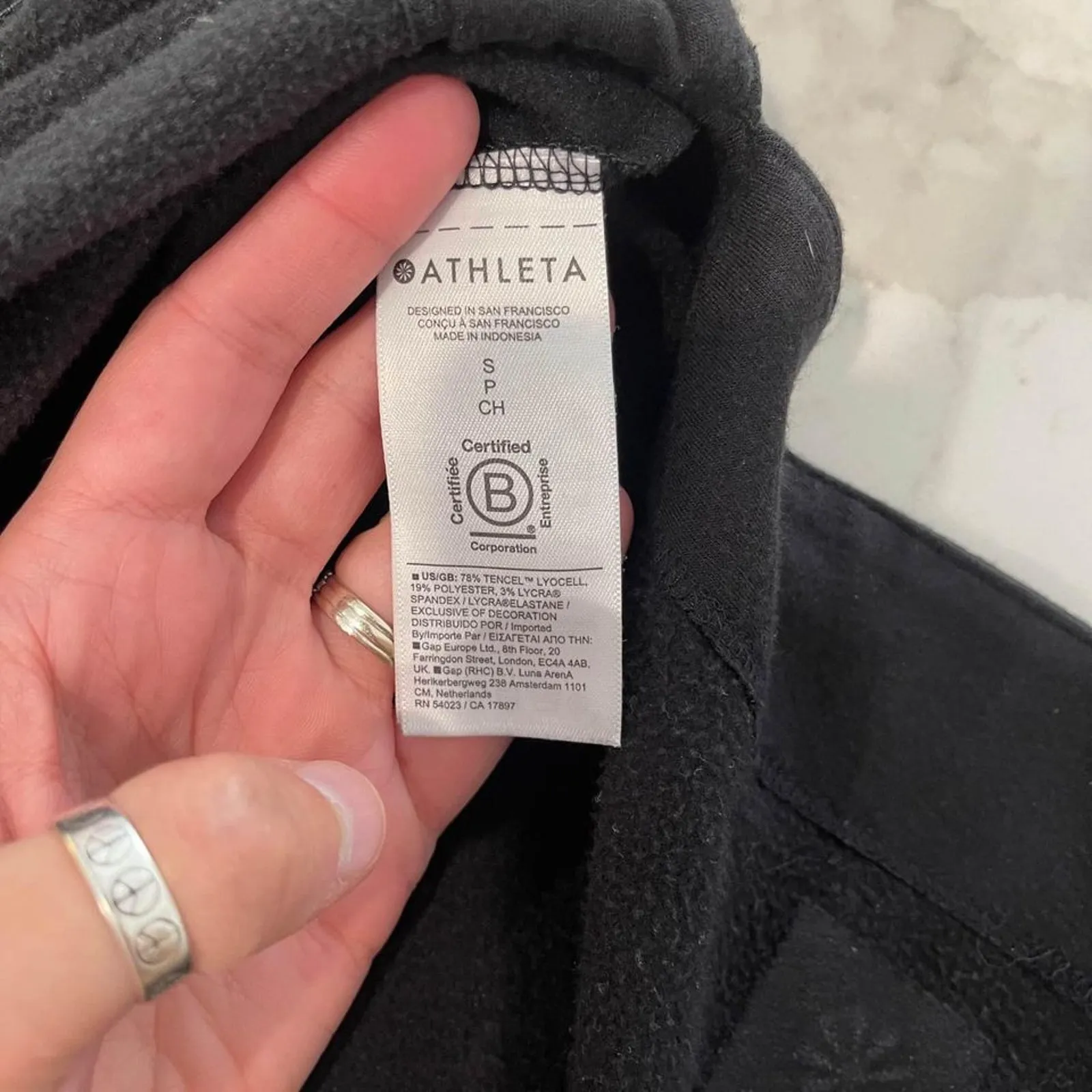 Athleta Coaster Luxe Recover Crewneck Sweatshirt Women's Small Petite Black Cozy - Image 5