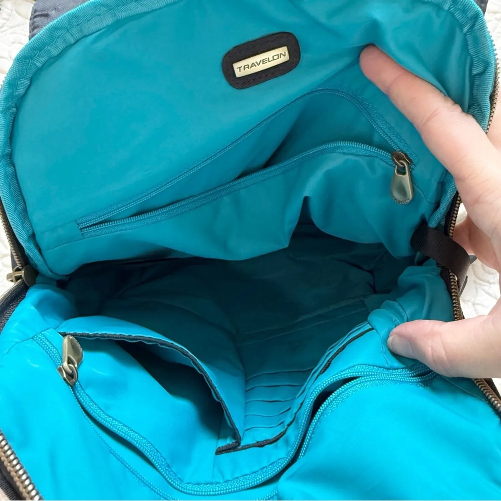 NWOT Travelon Anti-Theft Signature Slim Backpack - Image 5