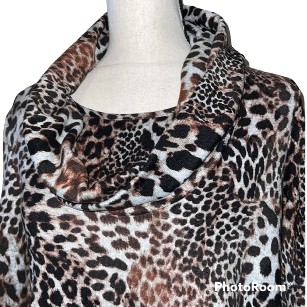 New Directions PS women's cowl neck cheetah print top shark bit hem 3/4 sleeve Brown Size undefined - Image 10