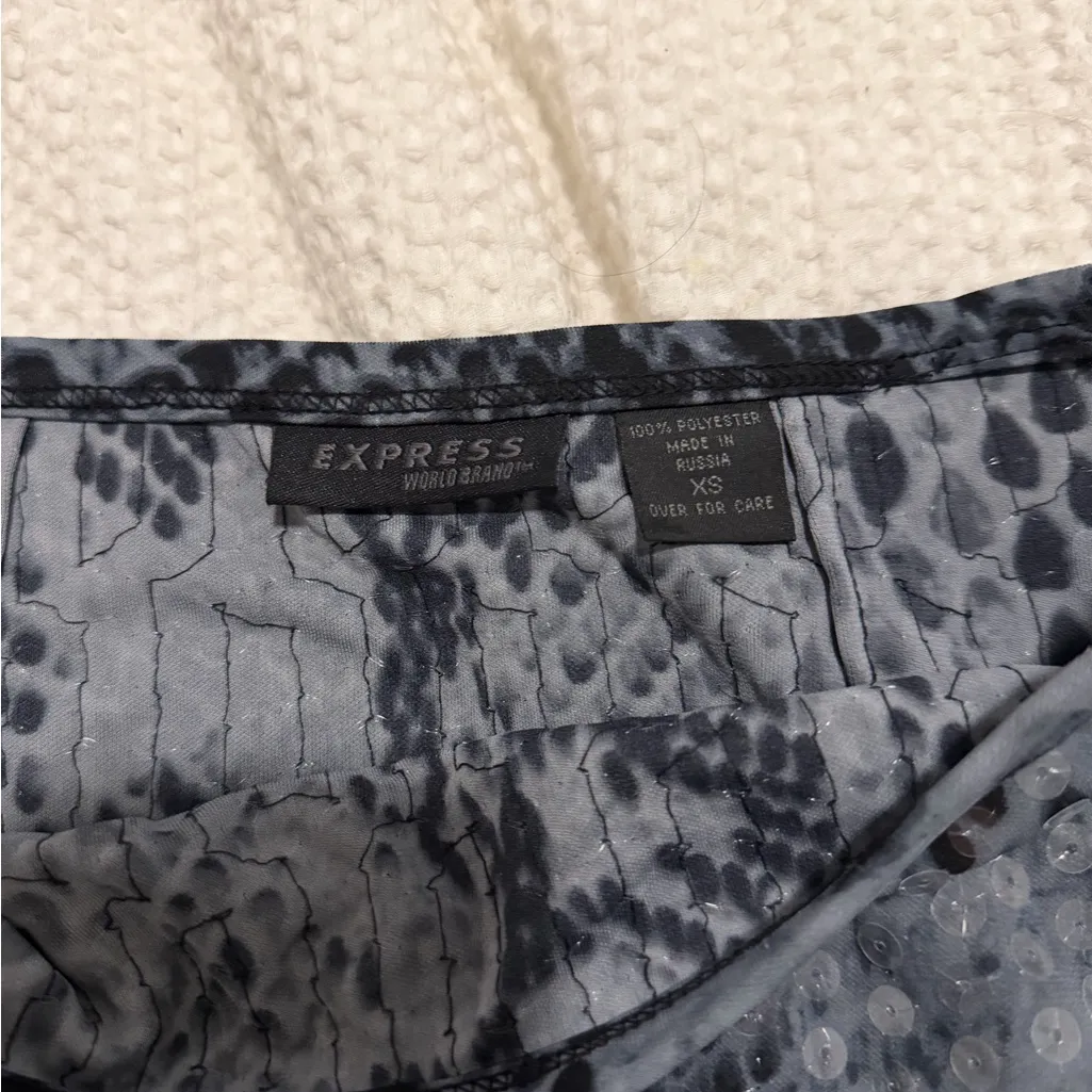 EXPRESS Vintage  Sequin Embellished mini Skirt - Image 2