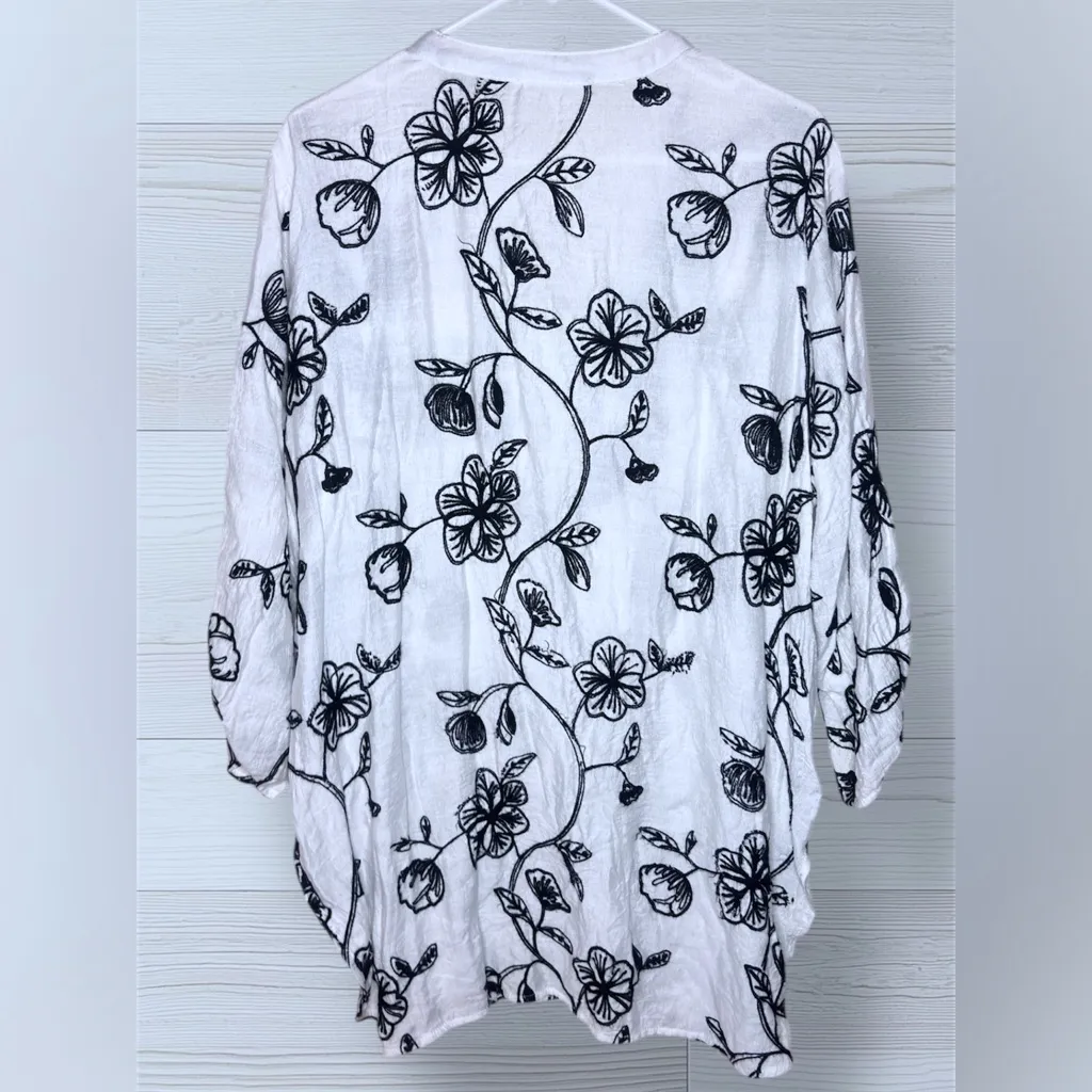 KINDRED ANTHROPOLOGIE Women’s Plus Size Embroidery Peasant Boho Style Tunic Top - Image 4