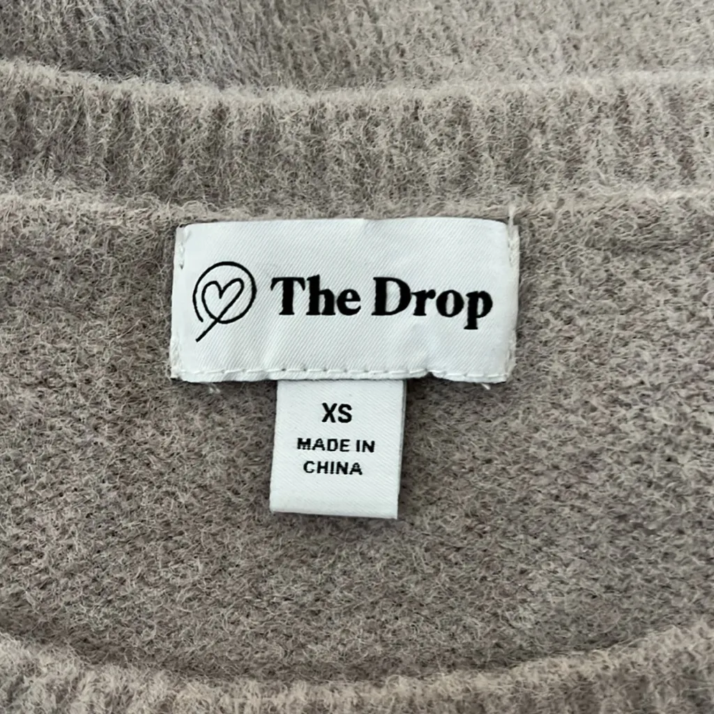 The Drop Sweater Womens XS Eloise Light Gray Beige Twist Cozy‎ Cropped Neutral - Image 5