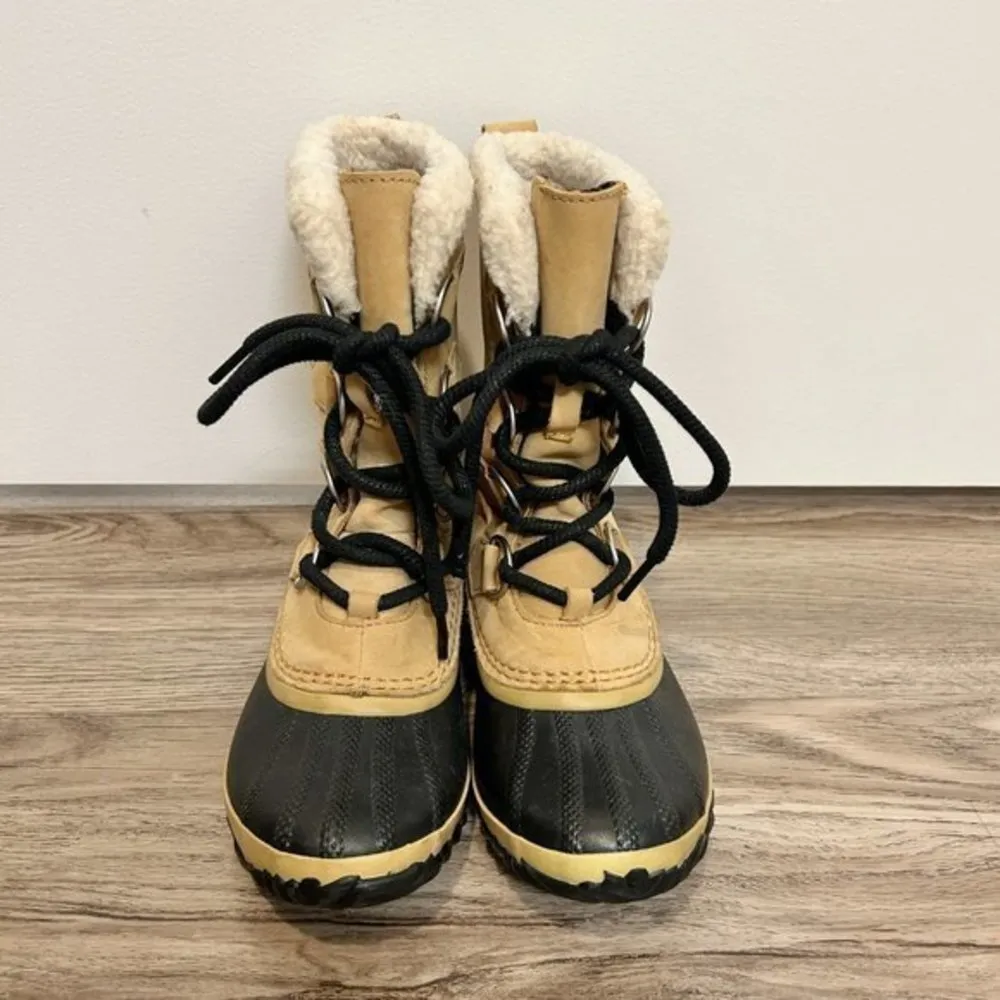 Sorel  Women's Caribou Winter Boots Size 5 - Image 3