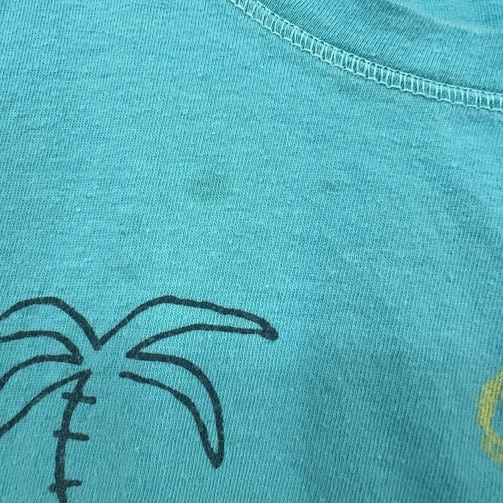 Life is Good blue sleeveless palm tree sunshine tank top classic fit sz medium - Image 7