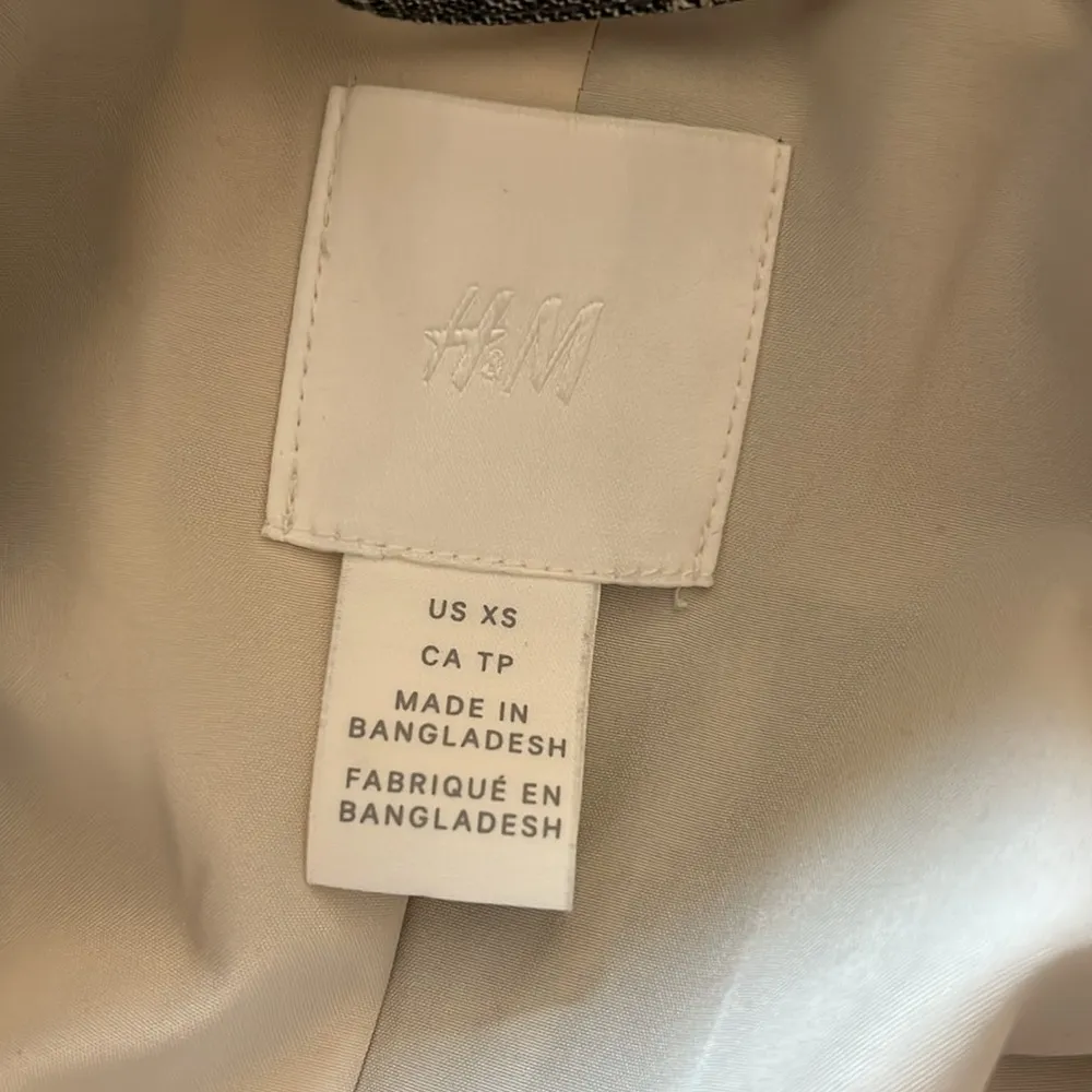 H&M Grey Patterned Blazer - Image 5