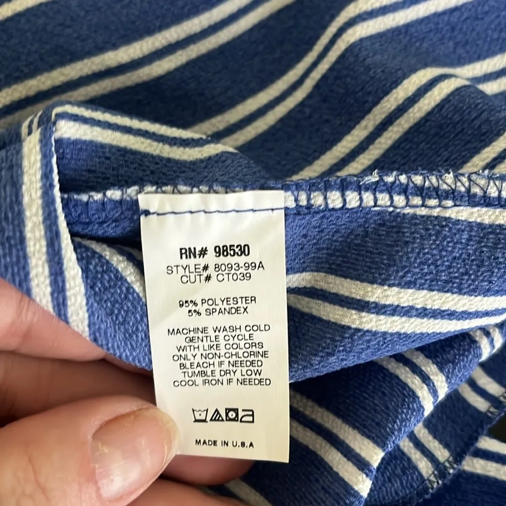 Closetrix trumpet sleeve blouse Blue Size L - Image 3