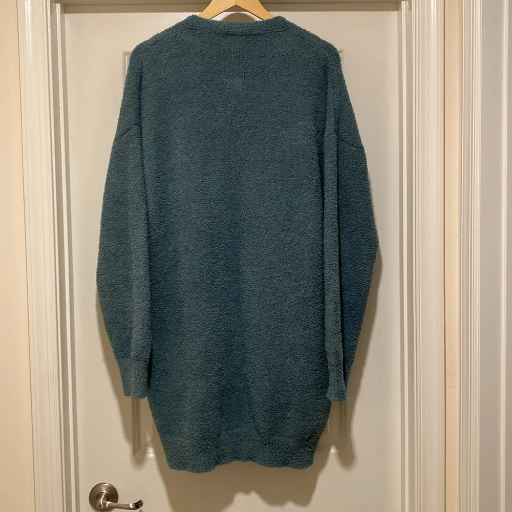 Womens Entro Fuzzy Cardigan in beautiful Green Size Large - Image 3