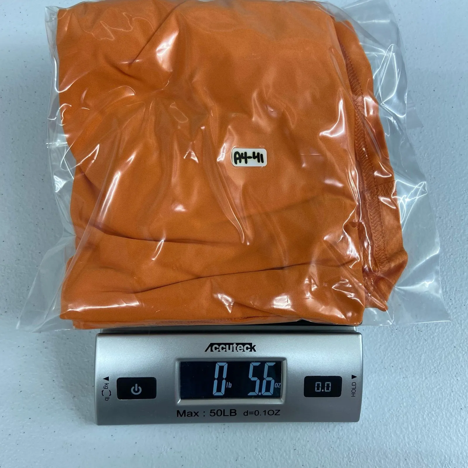 Tek Gear women's orange v-neck short sleeve stretch pocket active athletic shirt - Image 6