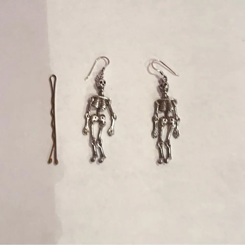 dancing skeleton earrings - Image 3