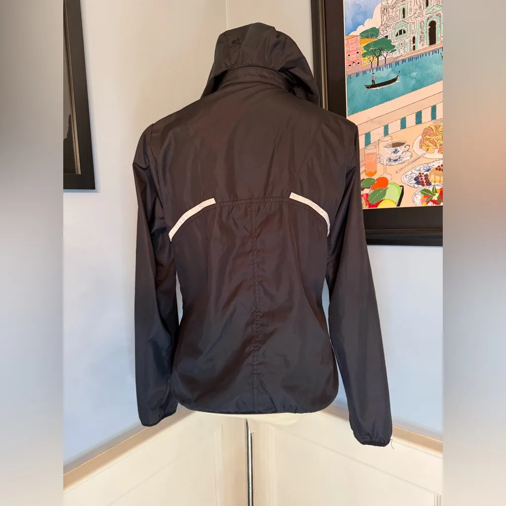 Nike Women's Challenger Woven Jacket Sz M - Image 6