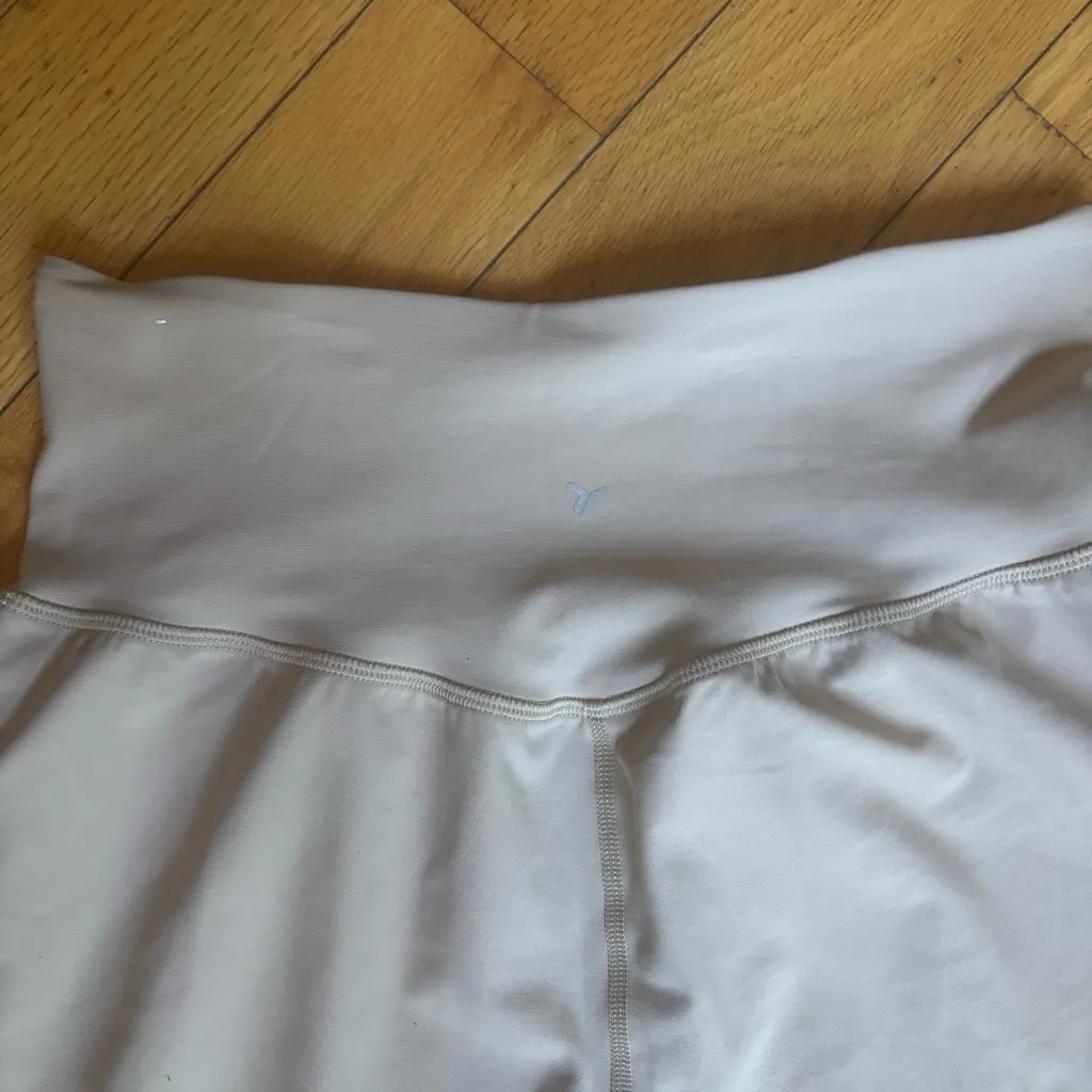 Old Navy Women's Light Gray Cargo Joggers - Image 7