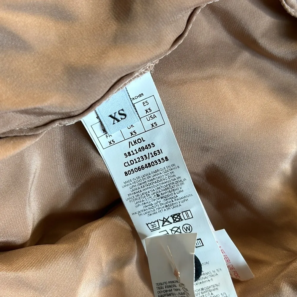 Intimissimi rose satin button front pajama top Size XS - Image 4