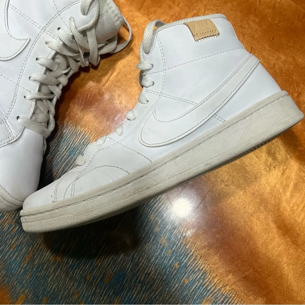 Nike Court Royale 2 Mid Triple White lace up sneakers size 8.5 - Image 4