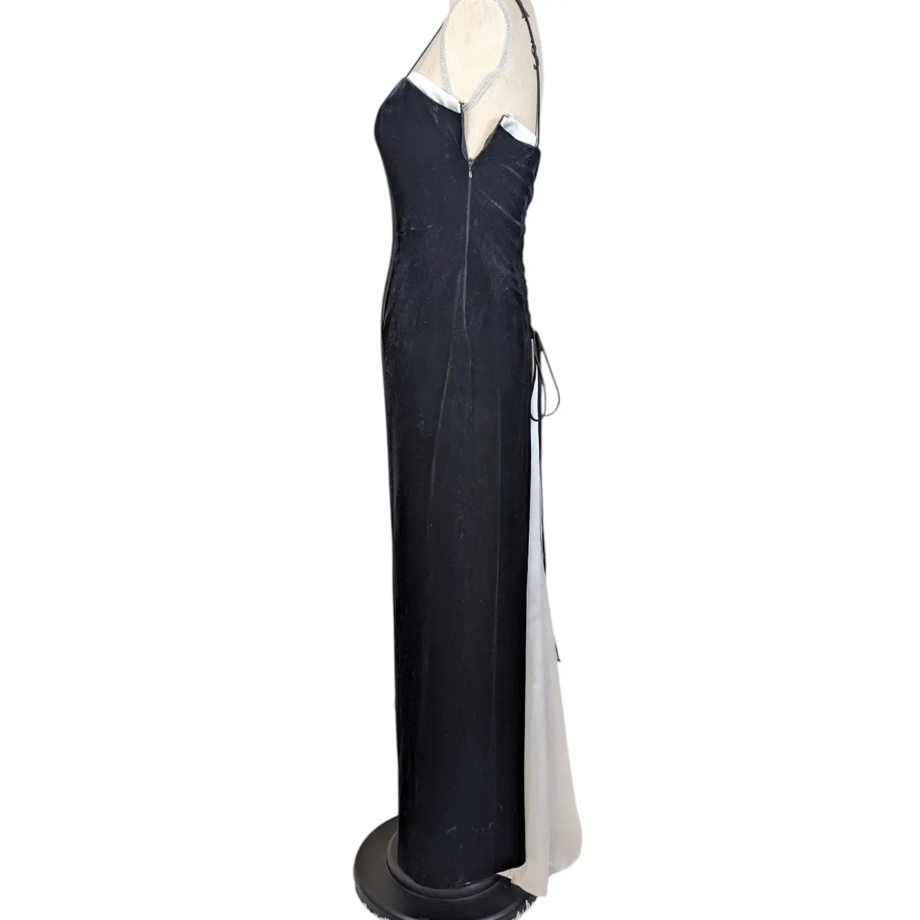 Vintage Y2K Betsey & Adam Velvet Long Formal Dress Black and White Size XS - Image 5