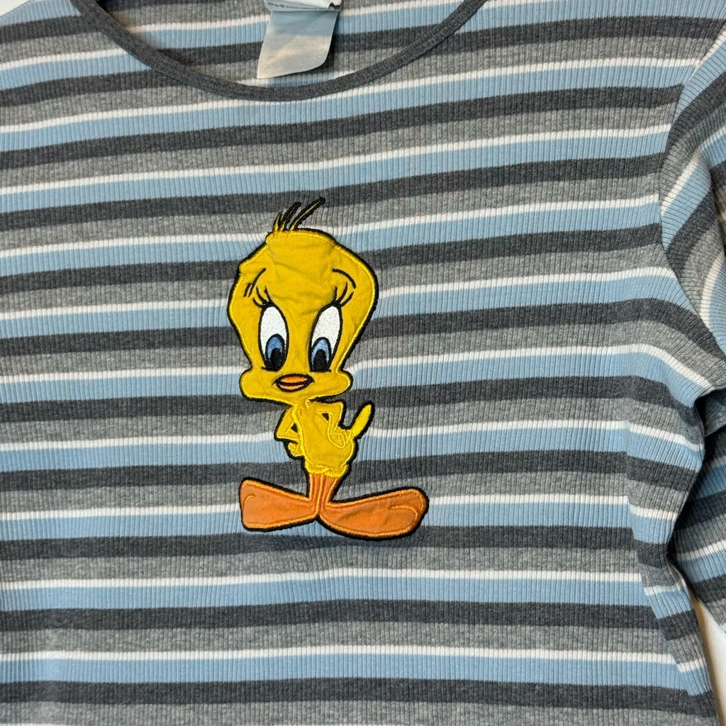 Vintage Looney Toons Embroidered Long Sleeve Shirt Tweety Bird graphic, 2000’s Blue Size M - Image 2