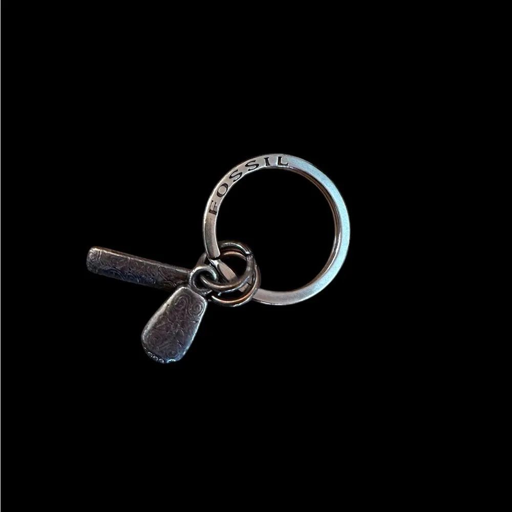Fossil  Vintage Silver Key Holder - Image 5