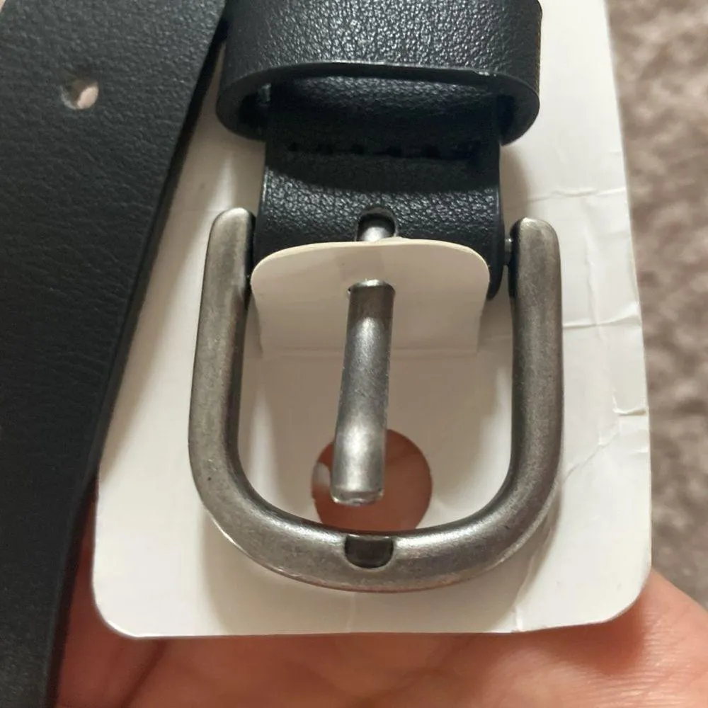 faux leather studded belt. Xs - Image 9