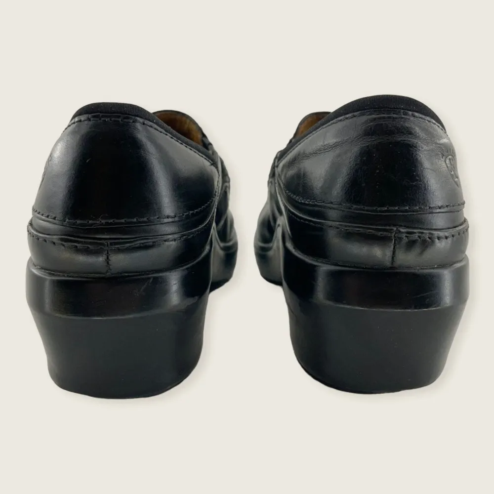 Ariat Del Mar Black Leather Silvertone Horse Bit 2" Heeled Clog SN 93601 7 - Image 4