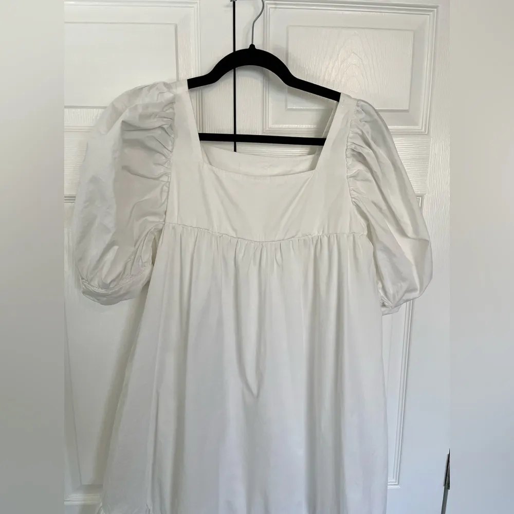 Boutique White Puffy Sleeve Dress Size M Size M - Image 5