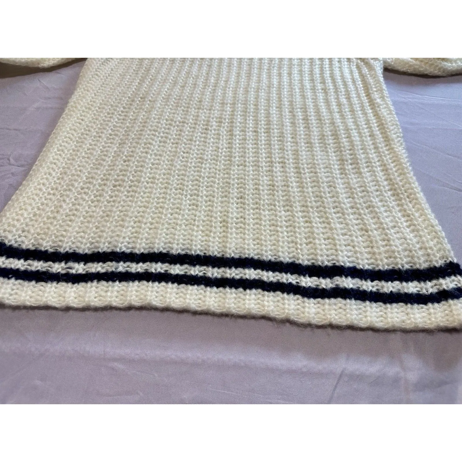 Zenana Outfitters Women Medium Ivory Knit Long Sleeve Scoop Neck Sweater Size L - Image 4