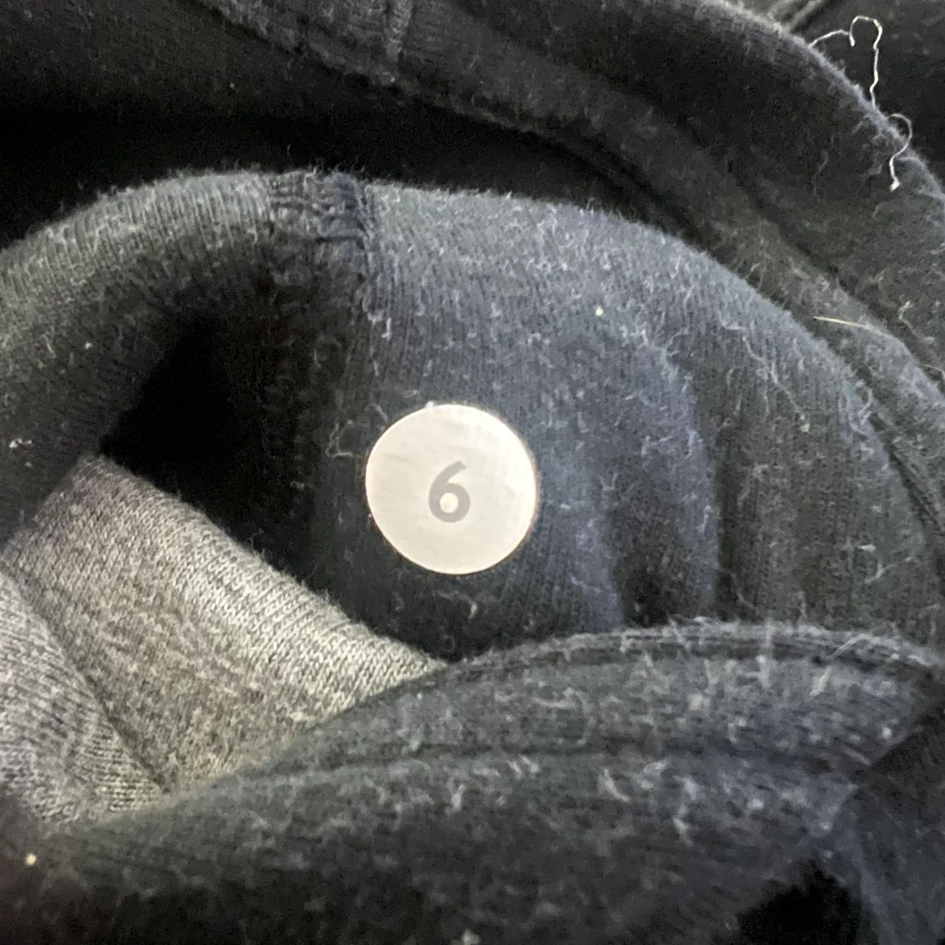 Reversible Black Gray Insculpt Vest - Image 10