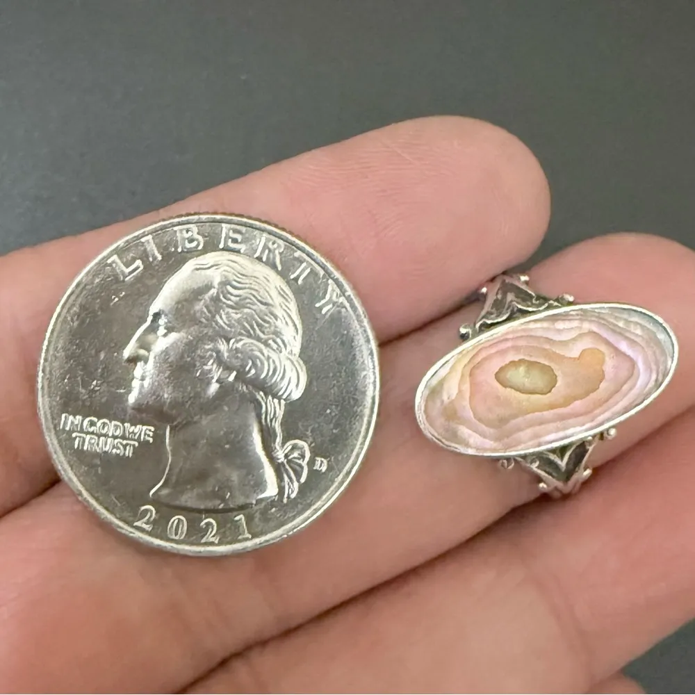 Vintage Sterling Silver Flat Oval Abalone Shell Women’s Ring Size 5.5 3g. Green - Image 12