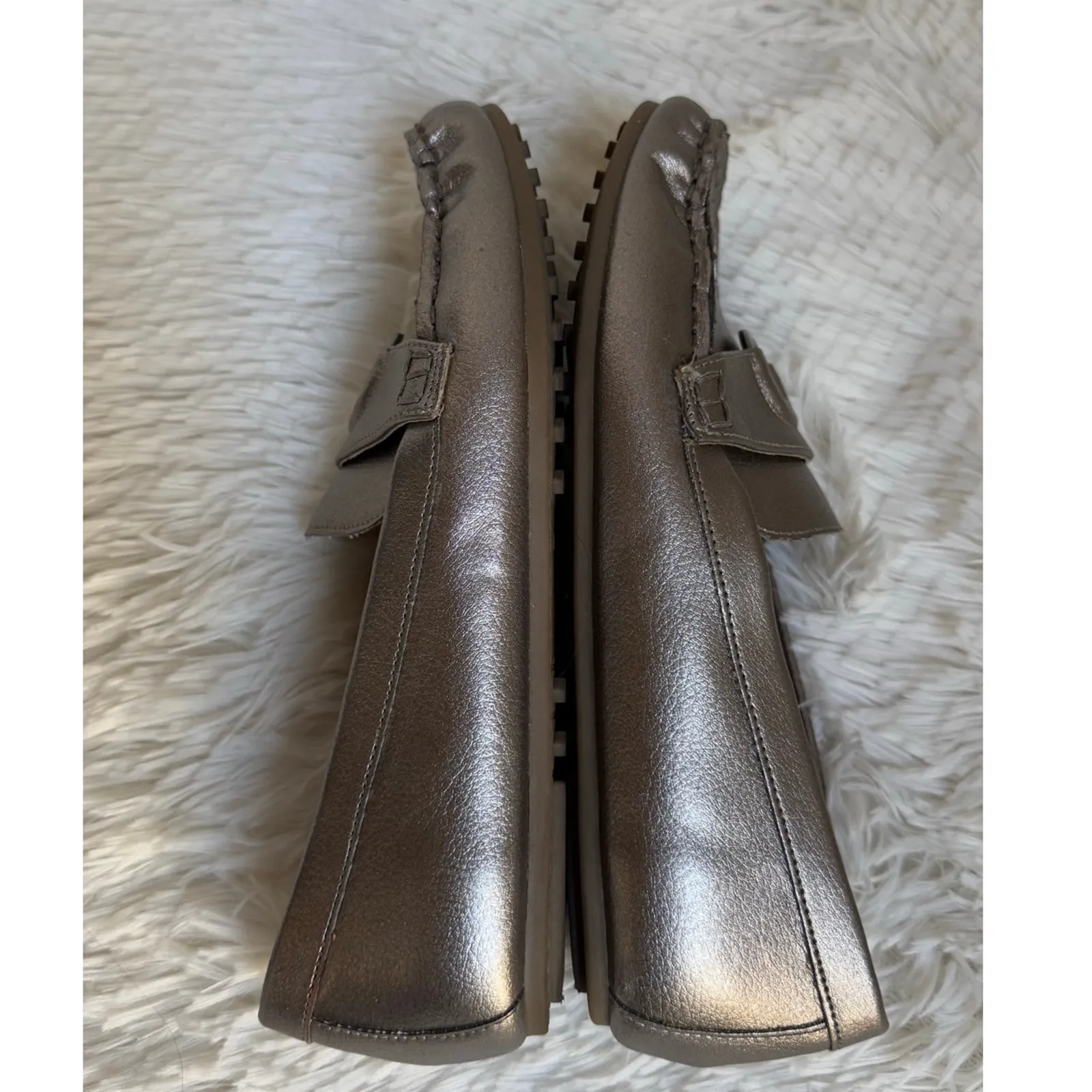 Aerosoles Women's Metallic Bronze Leather Driving Loafers Classic  Versatile 6.5 - Image 4