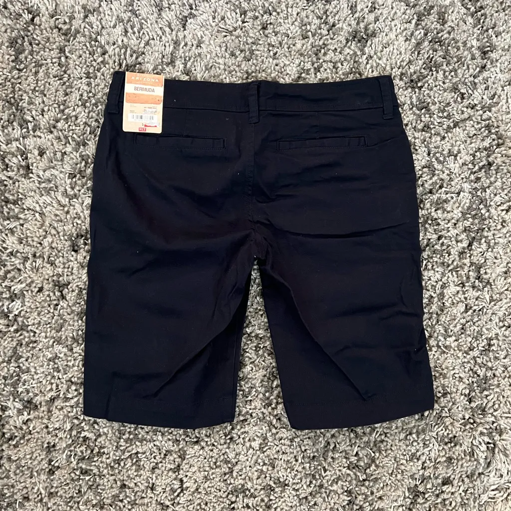 🩳 NWT Bermuda Shorts - Image 2