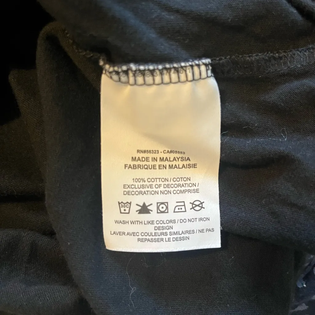 Nike Black Cropped Short Sleeve Cotton Tee with White Logo Size Medium - Image 4