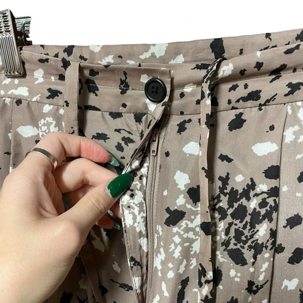 Timo‎ Weiland Taylor Track Pant Jogger Pants Tan Dotted Animal Print Size 0 - Image 4