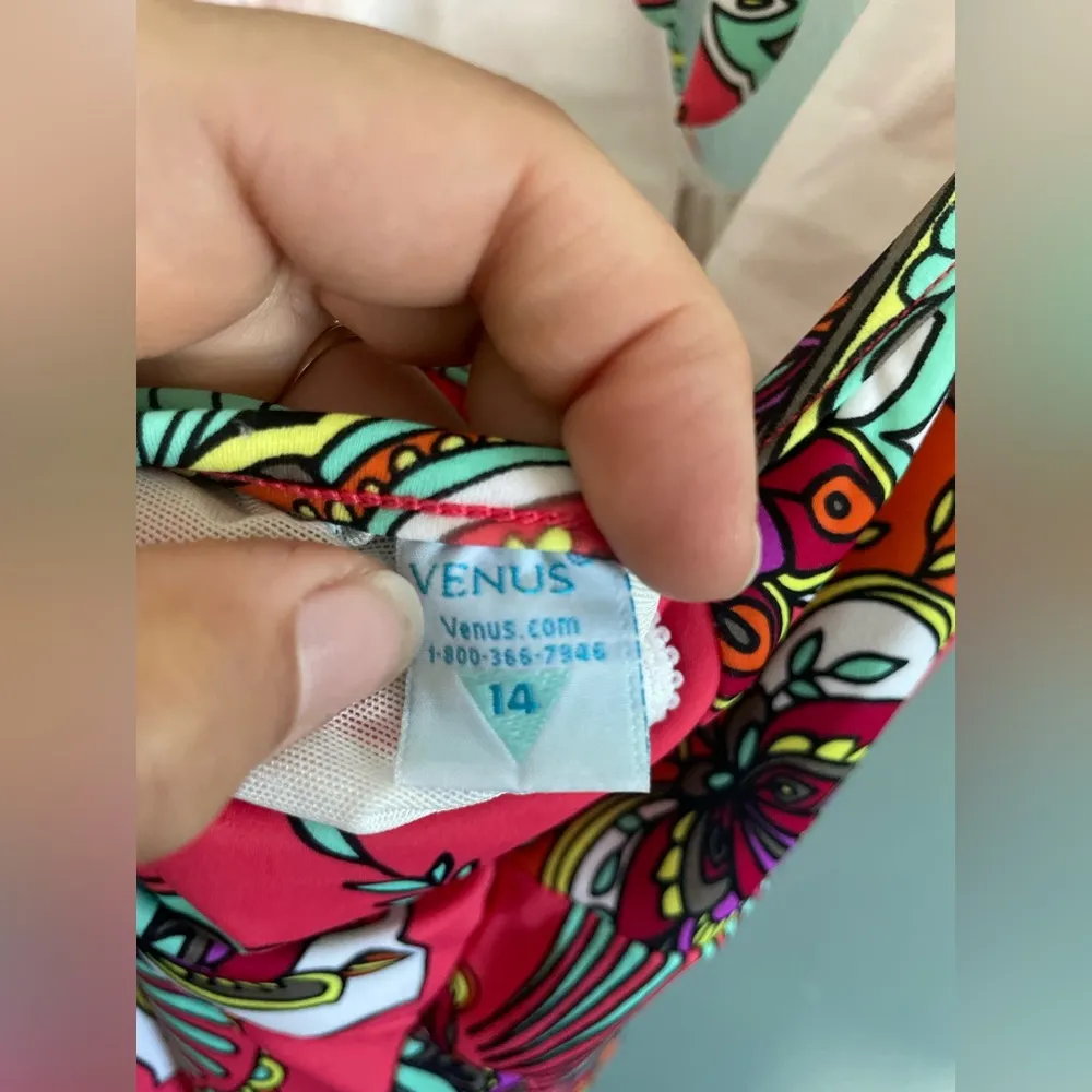 Venus Women’s Pink Coral Paisley Halter Tie Neck Swim Top Tankini Size 14 - Image 4