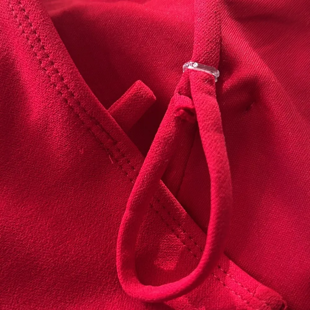 Emerald Sundae Ruched Side-Slit Slim Gown in Red, Size XS NEW w/Tag - Image 6