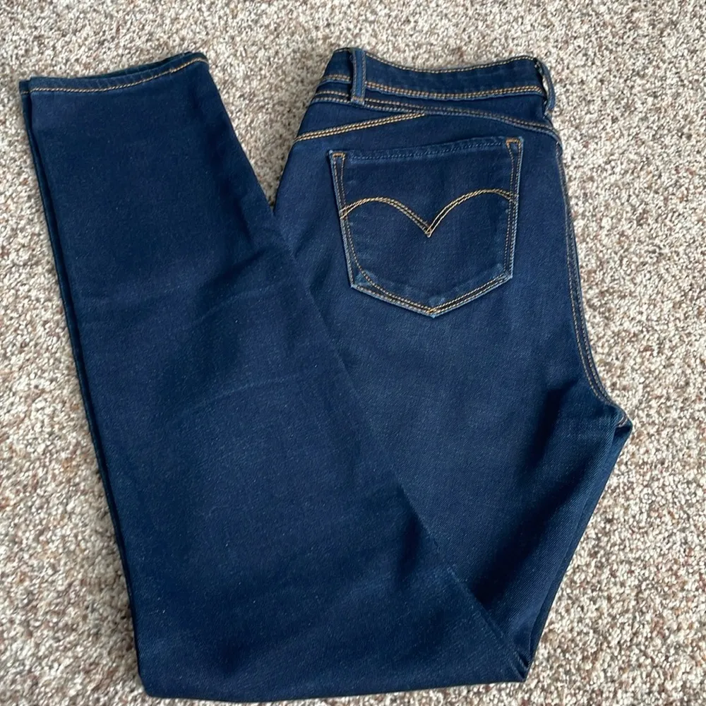 Levi’s womens 28x 28.5 revel Demi curve skinny jeans dark blue - Image 6