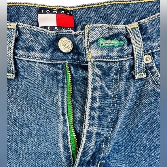 VTG Tommy Hilfiger Classic Woman’s‎ Blue Jeans 1/30 100% Cotton Made in U.S.A. - Image 4
