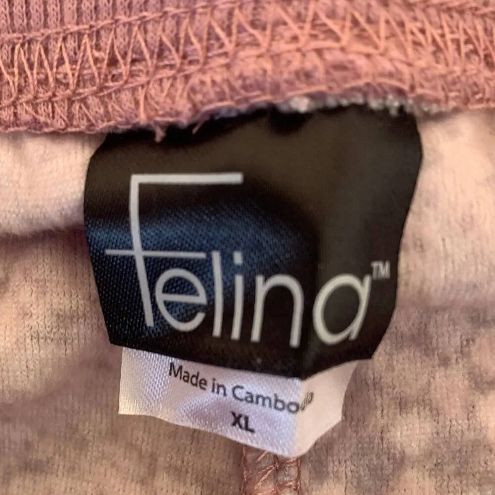 Felina NWT  Soft Pajama Lounge Set in Pink Gray Python Snake Print - Image 7