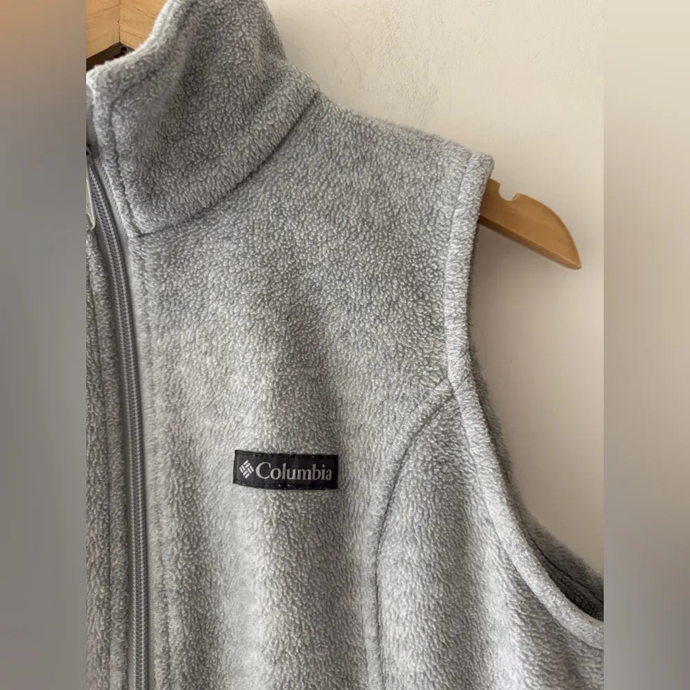Columbia Light Gray Women's Benton Springs™ Fleece Vest - Image 2