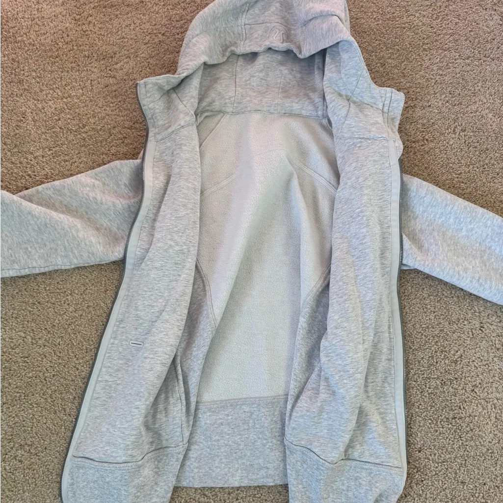 Lululemon Scuba Hoodie Heathered White / Silver - Image 16
