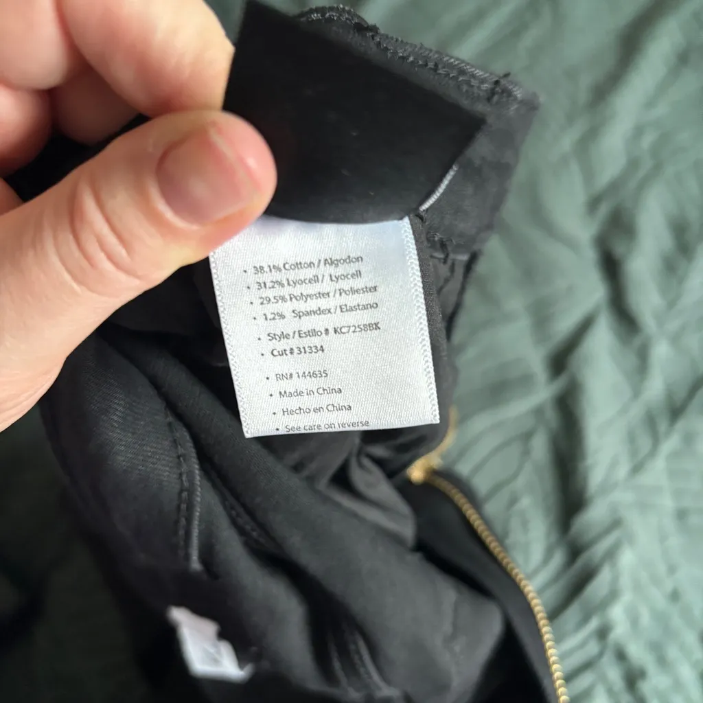 KanCan Jeans Women Sz 13/30 Black Distressed Denim Straight High Rise Jeans NWT - Image 11