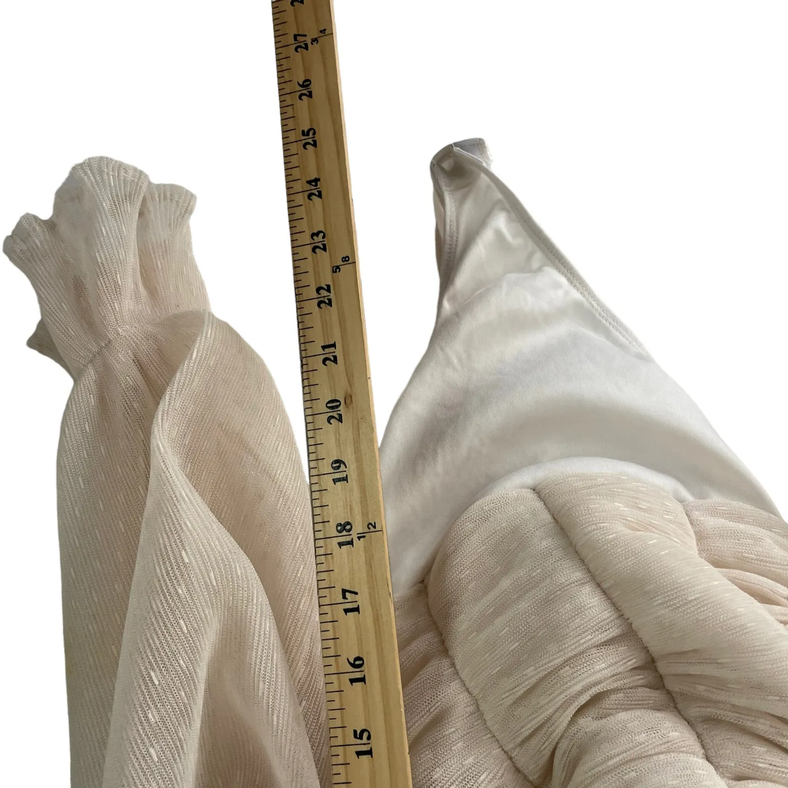 Biashe Women's Size Small‎ Cream Swiss Dot Puff Lace Body Suit - Image 10