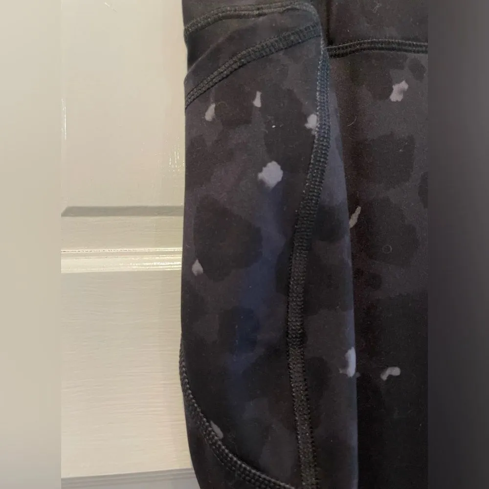 All In Motion Black High Rise Contour Power Waist Leggings Black‎ Cheetah Large - Image 2