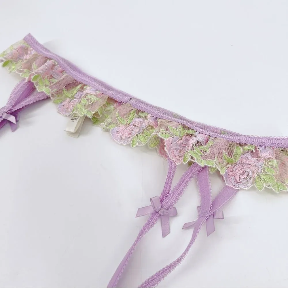 For‎ Love and Lemons Berry Garter Belt Metallic Lavender Floral Sz M NWOT - Image 5