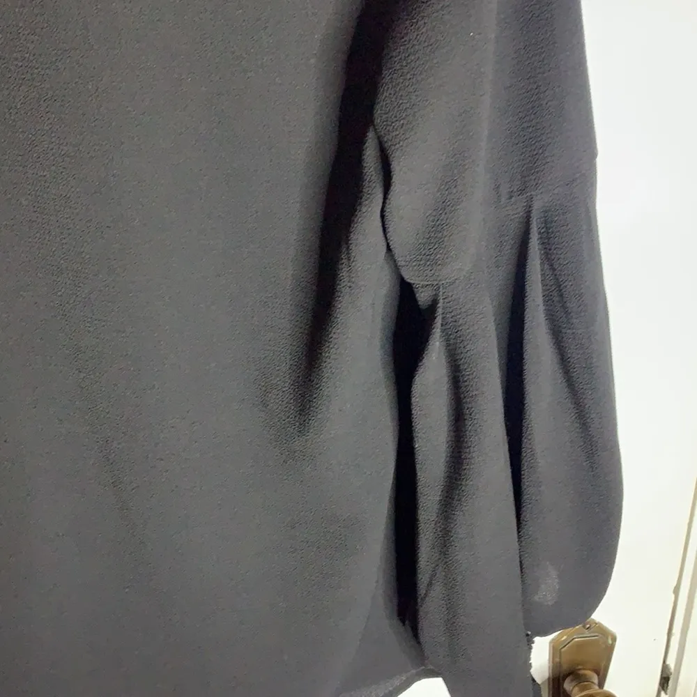 WAFY Black V-neck Puff Long-sleeve Blouse Top  Shirt Size S W-038 - Image 6