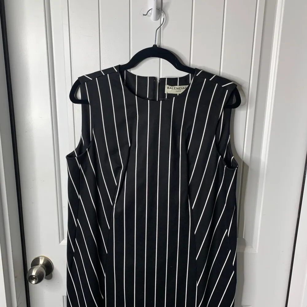 Balenciaga Striped black avant garde quiet luxury shift Dress minimalist size 42 - Image 2