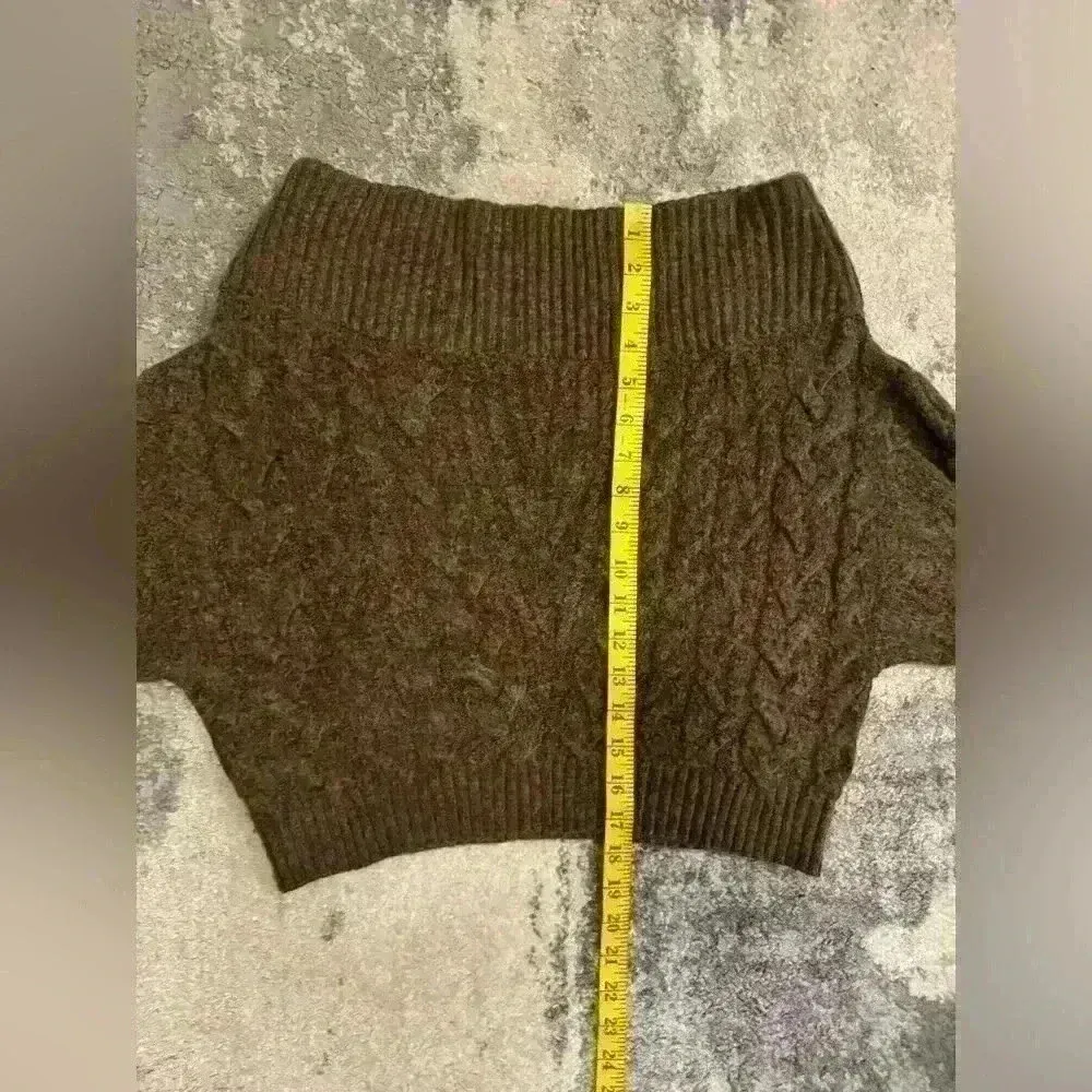 Women’s Brown Express Crop Top Sweater - Image 6