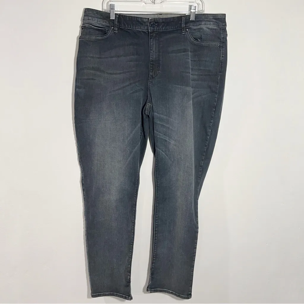 White House Black Market Plus Slit Hem Slim‎ Jeans Size 20W - Image 3