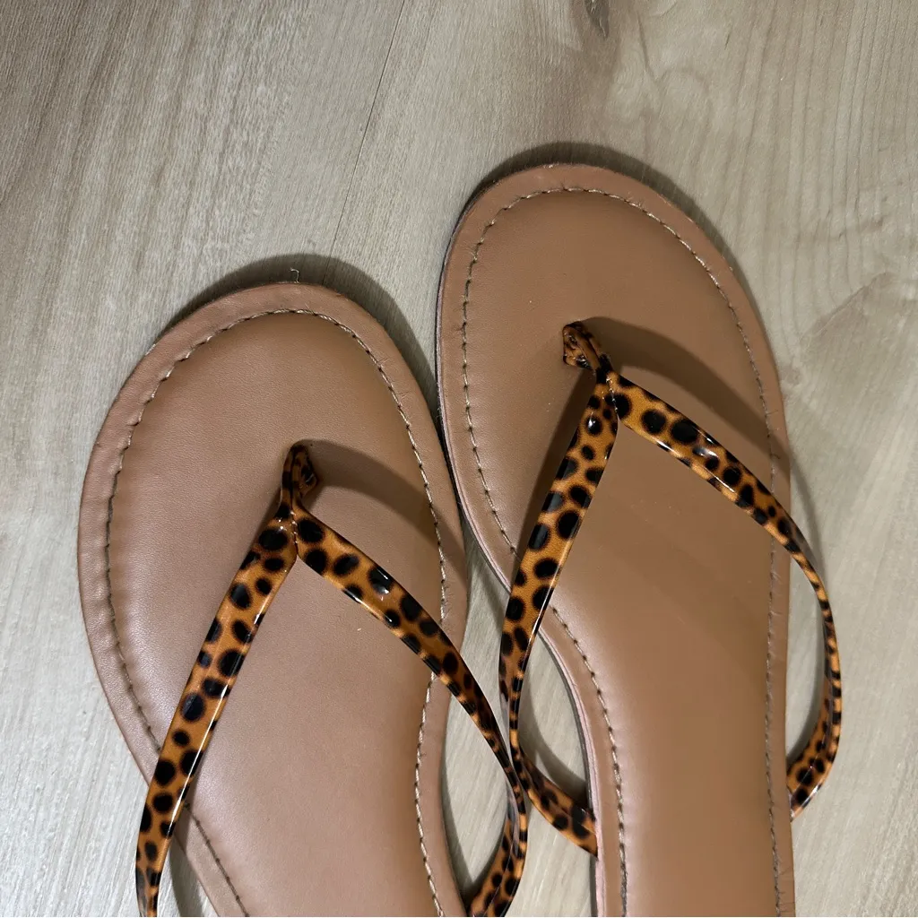 J.Crew Brown Animal Print Thong Flip Flop Sandals‎ Size 10 - Image 9