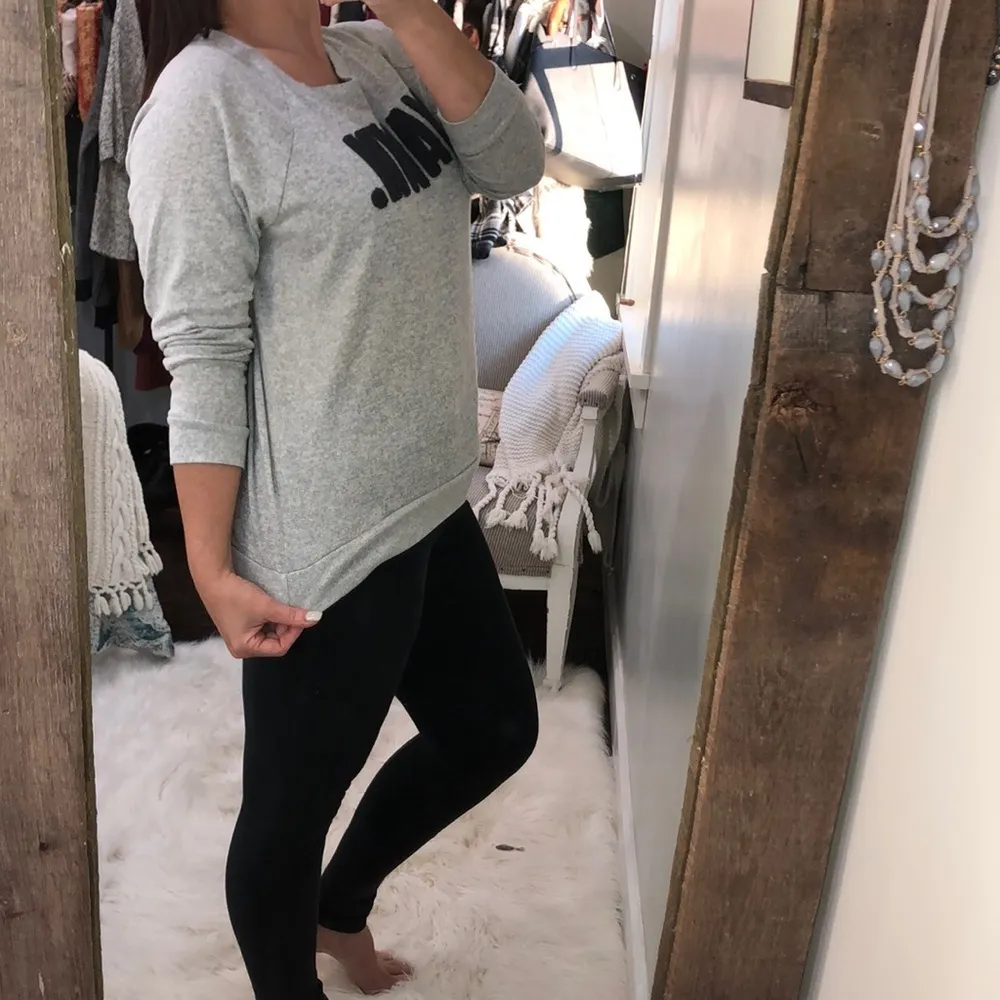 Secret treasures large 12–14 gray cozy sweatshirt - Image 3